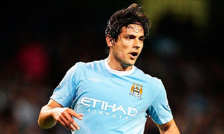 Roque Santa Cruz Available To Face Chelsea After Rejoining Blackburn Blackburn Rovers The Guardian