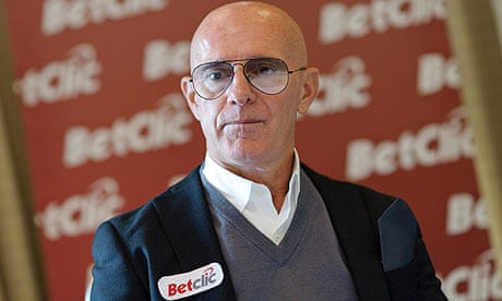 Sacchi says Messi no Maradona