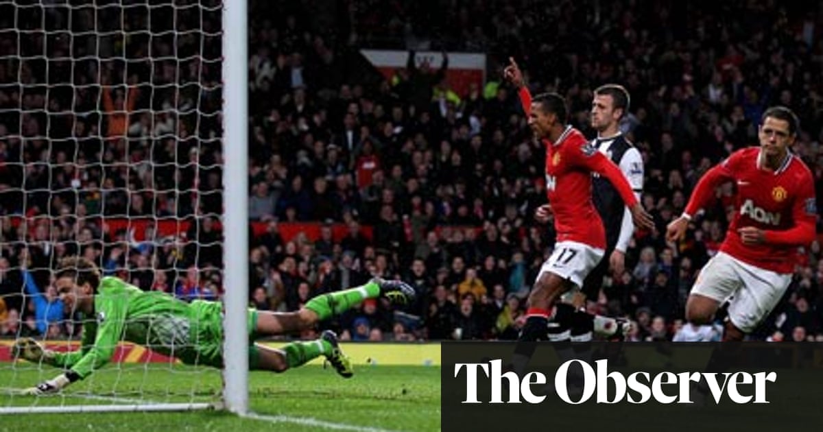 Demba Ba Penalty Gives Newcastle Share Of The Points At Old Trafford Premier League 2011 12 The Guardian