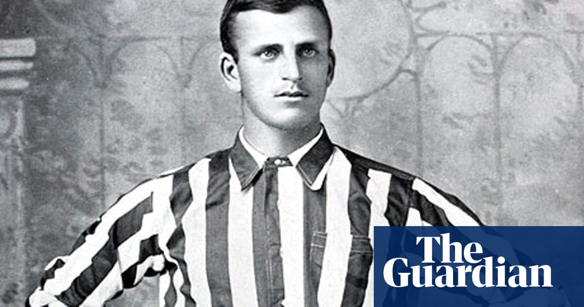 Jumpers For Goalposts How Football Sold Its Soul Extract