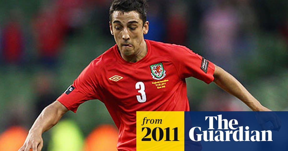 Newcastle United Bid For Swansea City Left Back Neil Taylor Newcastle United The Guardian Newcastle United Bid For Swansea City Left Back Neil Taylor Newcastle United The Guardian