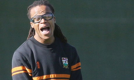 Edgar Davids Chiến Binh Mang Kính - Huyền Thoại Bóng Đá Thế Giới Edgar Davids Chiến Binh Mang Kính - Huyền Thoại Bóng Đá Thế Giới