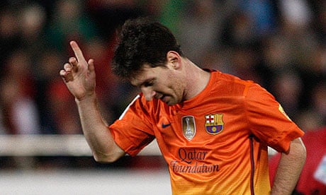 https://i.guim.co.uk/img/static/sys-images/Football/Pix/pictures/2012/11/11/1352677958625/Lionel-Messi-Barcelona-008.jpg?crop=none&dpr=1&s=none&width=465