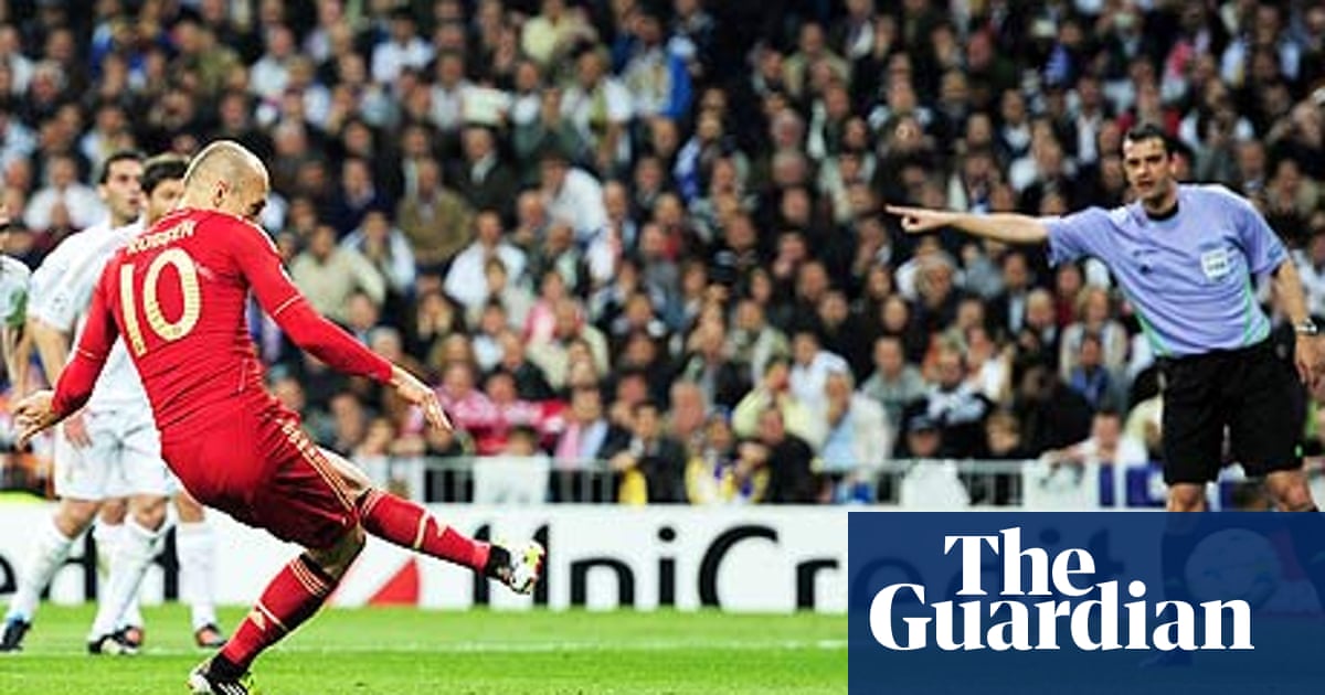 Bayern Munich Hold Nerve To Beat Real Madrid On Penalties In Semi Champions League 2011 12 The Guardian