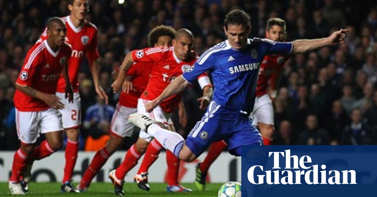 Chelsea S Frank Lampard Sinks Benfica And Sets Up Barcelona Semi Final Champions League 11 12 The Guardian Chelsea S Frank Lampard Sinks Benfica And Sets Up Barcelona Semi Final Champions League 11 12 The Guardian