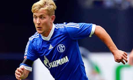 Tottenham believe Lewis Holtby will easily adapt to English football