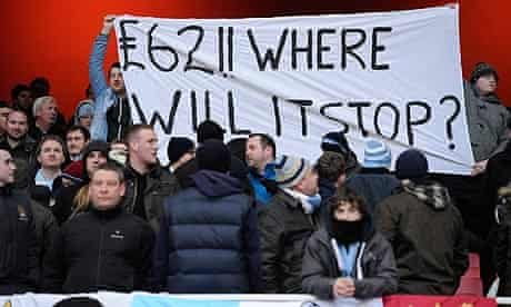 Manchester City fans complain about the price of away tickets at the Emirates