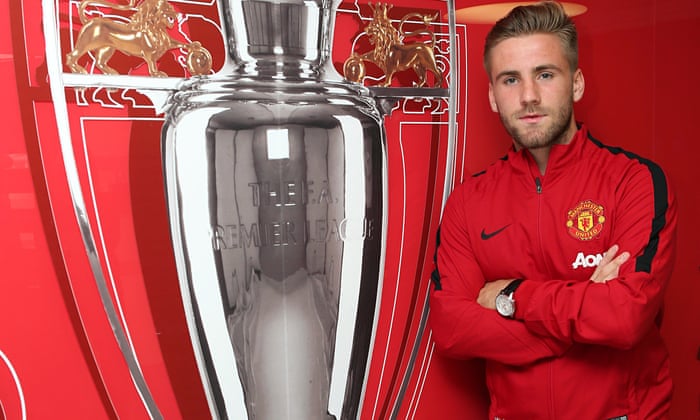 10 Remaja Termahal di Sepak Bola Sepanjang Masa, Saat Kualitas Tidak Mengenal Usia - Luke Shaw signs for Manch 014 10 Remaja Termahal di Sepak Bola Sepanjang Masa, Saat Kualitas Tidak Mengenal Usia - Luke Shaw signs for Manch 014