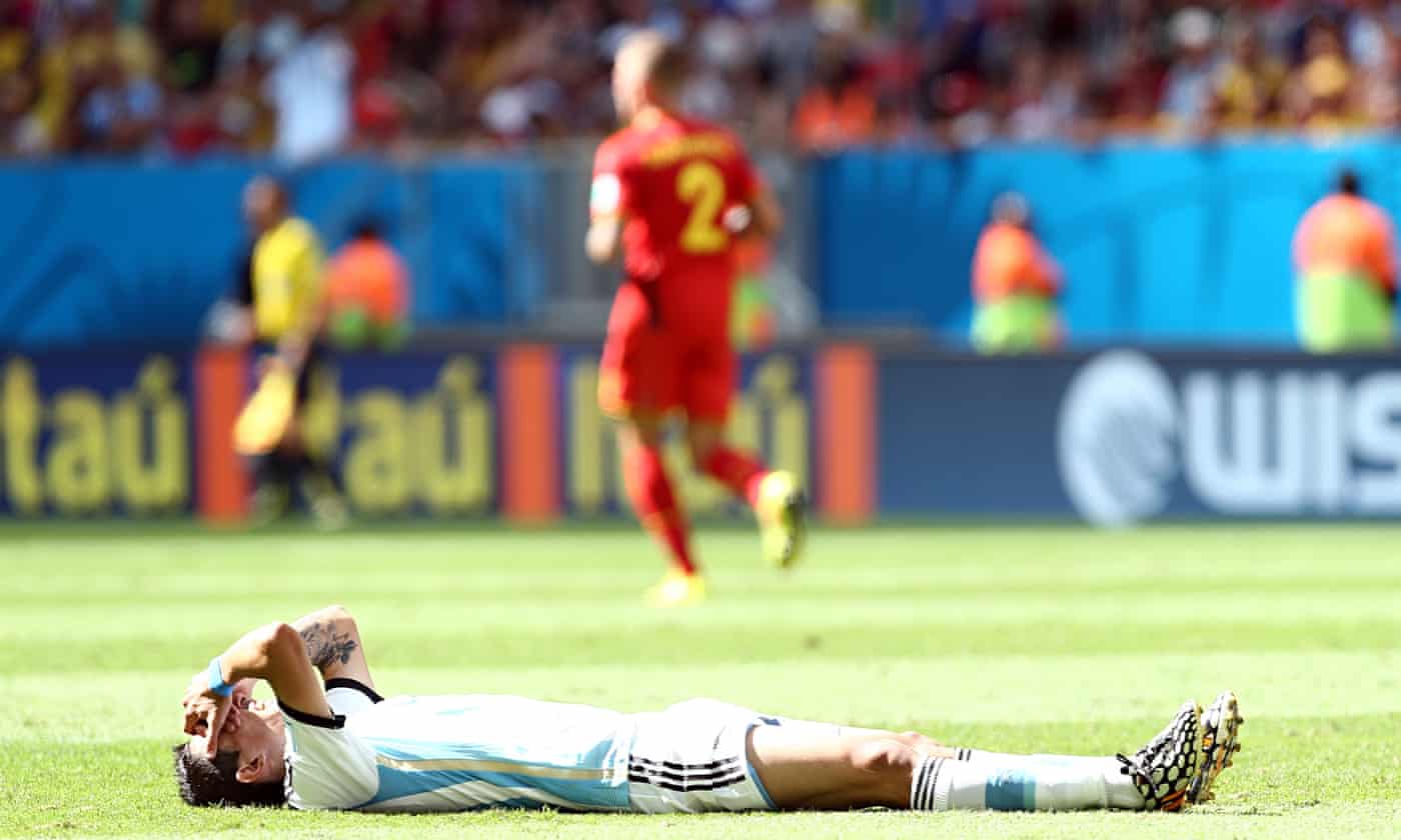 Argentina’s Ángel di María ruled out of World Cup with thigh injury