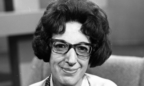 Marjorie Proops the legendary Daily Mirror agony aunt