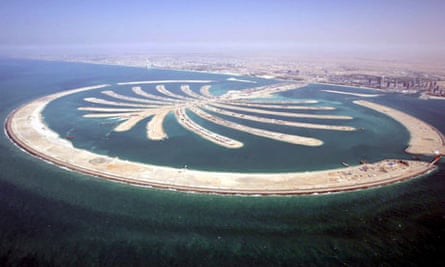 Dubai World asks for debt moratorium