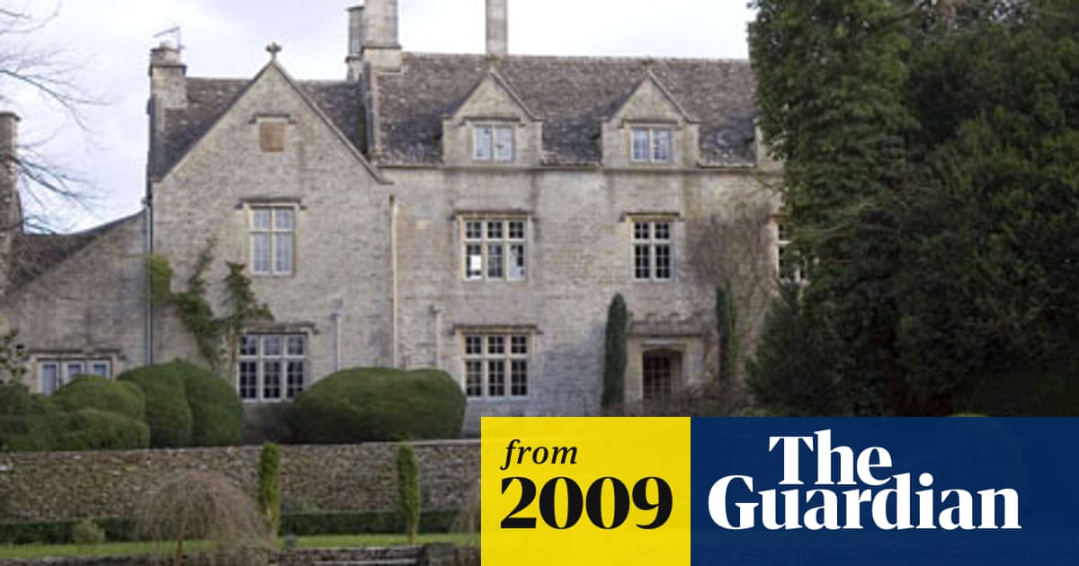 Stars' hideaway sale as slump and force parent firm out of business | UK news | The Guardian
