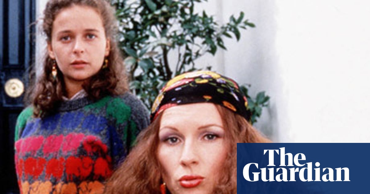 Are Mothers Harder On Their Daughters And If So Why Life And