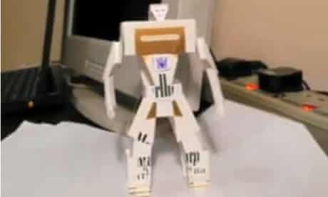 A cigarette packet is transformed into a robot on YouTube