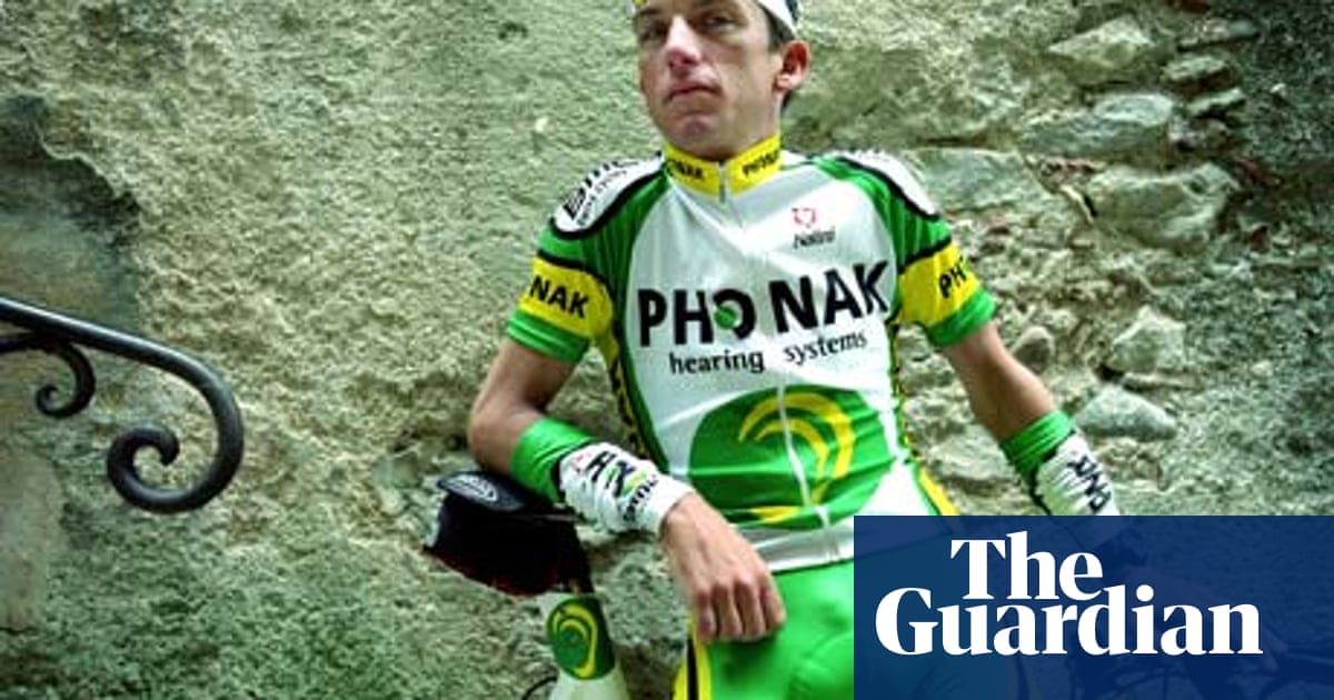 Top Six Cycling Team Jerseys Not To Wear Cycling The Guardian
