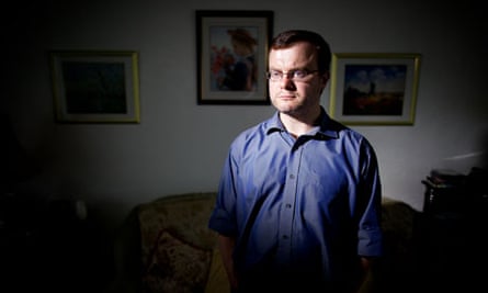 moat raoul guardian furious