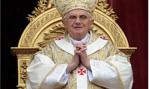 pope benedict xvi flies