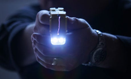 cigarette lighter taser This thingy? Found it in the utensil drawer in the kitchen of our new house : r/whatisit Black Jack 21,000,000 Volt Stun