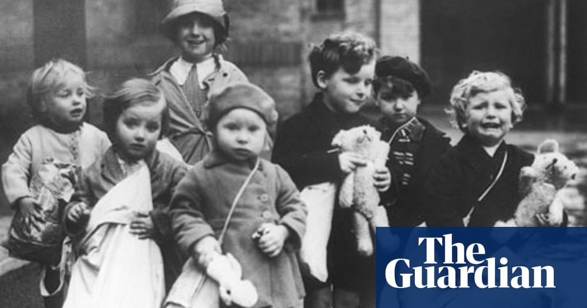 Children Of The Wartime Evacuation Life And Style The Guardian