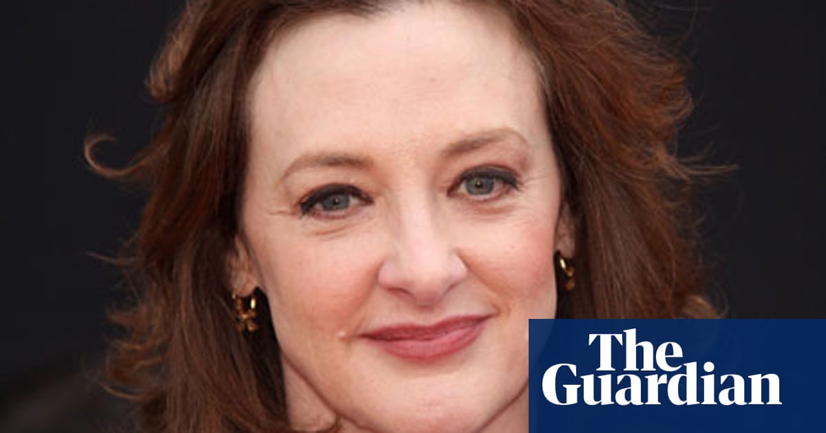 Joan cusack sex