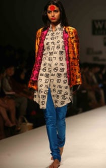 Wills Lifestyle India Fashion Week Fall/Winter 2011