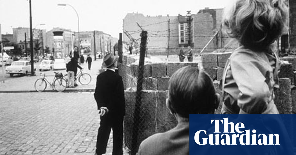 Escape From East Berlin Berlin Wall The Guardian