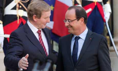 Enda Kenny bids farewell to Francois Hollande after a meeting in Paris