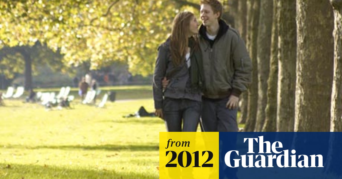 Britons find love – and sex – online in booming £170m dating market