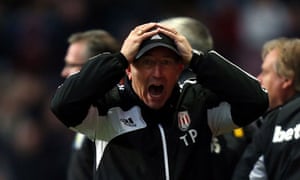 Tony Pulis Claims Referees Bias Puts Stoke Bottom Of Fair Play Table Football The Guardian