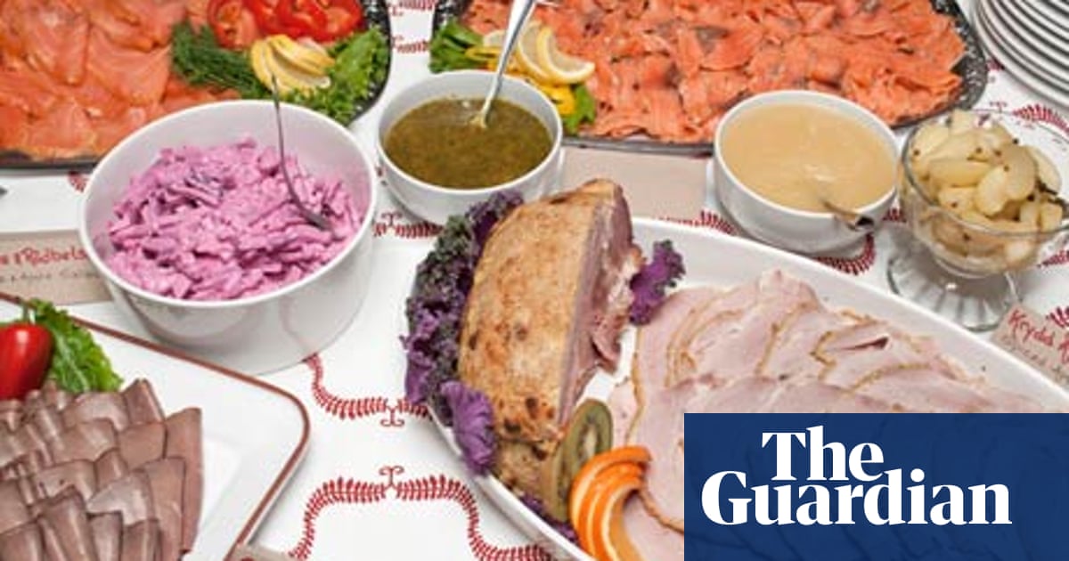 Places to eat out on christmas day near me 10+ Places Near Me To Eat On Christmas Eve Background