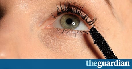Beauty: extending lash fibres