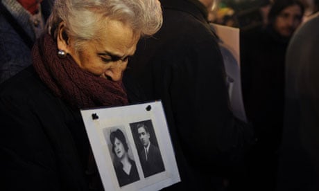 A Spanish woman in Madrid at a demonstration in support of judge Baltasar Garzón.
