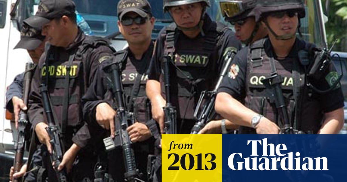 Swatting A New Kind Of Prank Being Played On Celebrities Us News The Guardian Swatting A New Kind Of Prank Being Played On Celebrities Us News The Guardian