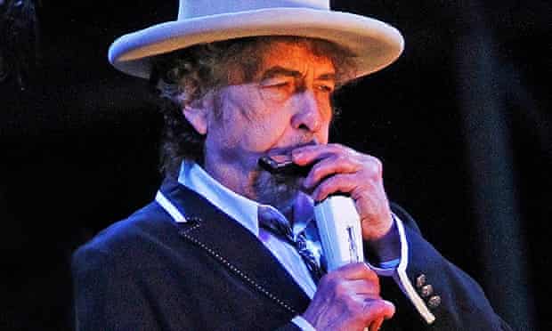 The media-shy Bob Dylan gives a rare one-on-one performance.