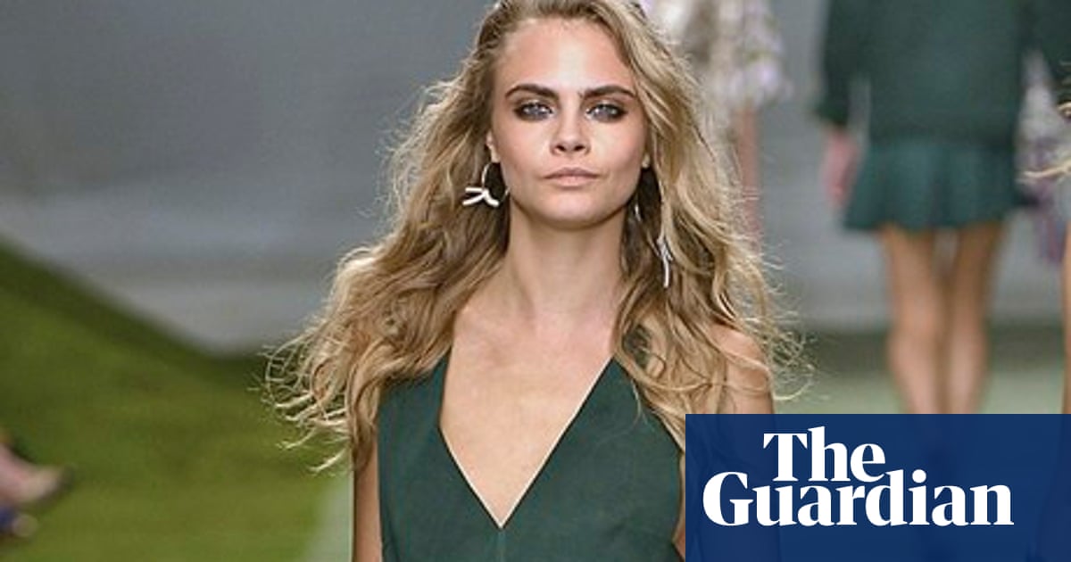 Cara Delevingne Height Weight Measurements The Thigh Gap