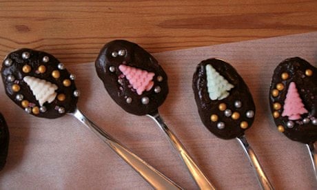 How to Make a Chocolate Spoon: Easy Steps for Delicious Treats