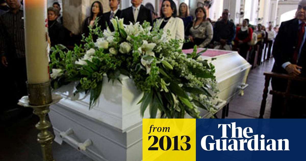 Gerdien Schoneveld: Traditional Mexican Funeral Flowers / Marigold ...