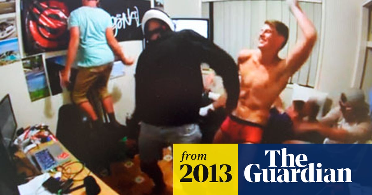 Uk Singles Chart Won T Include Youtube Views Says Official Charts Company Uk Charts The Guardian