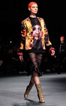 Why Rihanna chose Riccardo Tisci to design her stagewear | Riccardo ...