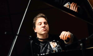 Resultado de imagen de Fazil Say foto