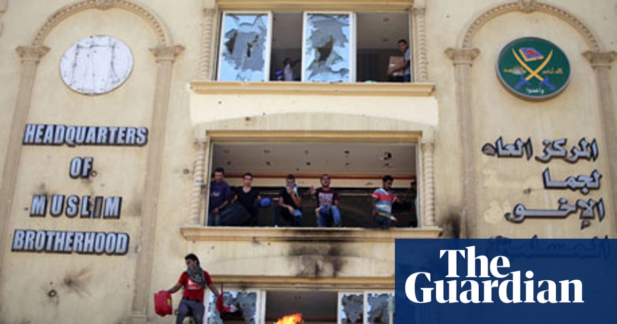 Egypt faces more bloodshed as Muslim Brotherhood offices torched