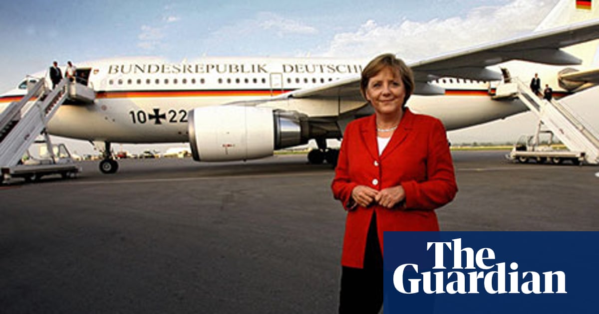 Ten Outrageous Security Breaches From Michael Fagan To The Nuclear Nun World News The Guardian