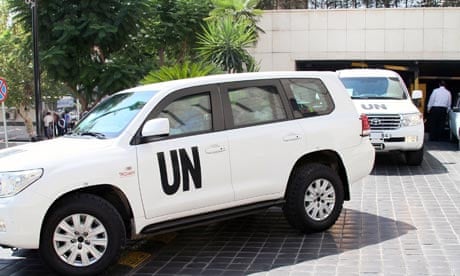 UN inspectors leave their hotel in Damascus