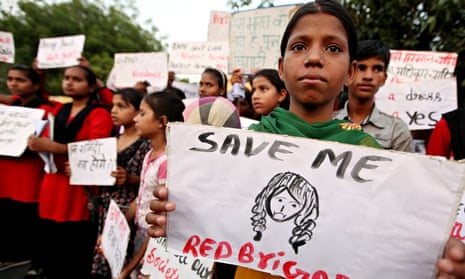 Hanged Indian girls ‘took their own lives’ | India | The Guardian