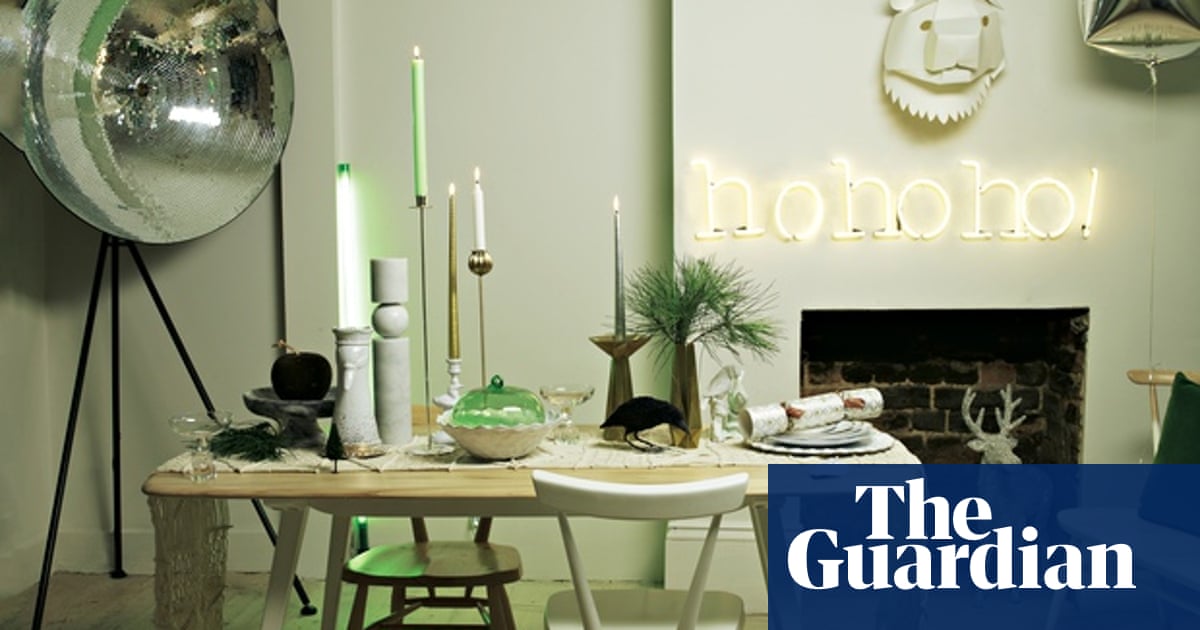 Want stylish Christmas decorations? Here are some great ideas  Homes