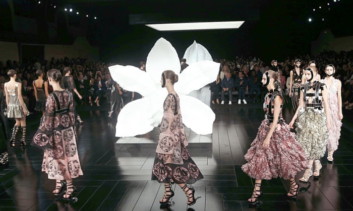 Alexander McQueen enters a new age of saleable geometry