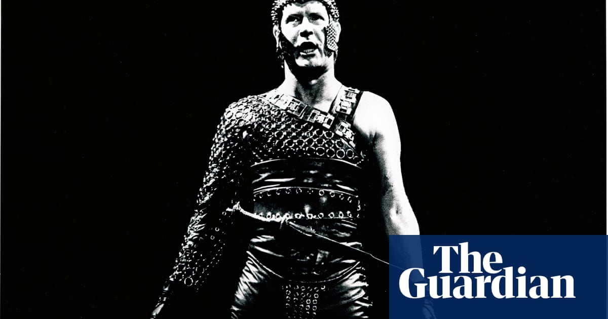 Alan Howard Obituary Stage The Guardian