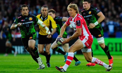 Gloucester captain Billy Twelvetrees looks to offload as Exeter opponents bear down in the European 