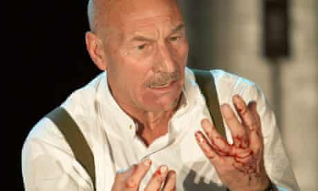 Patrick Stewart in Macbeth at the Gielgud theatre in 2007