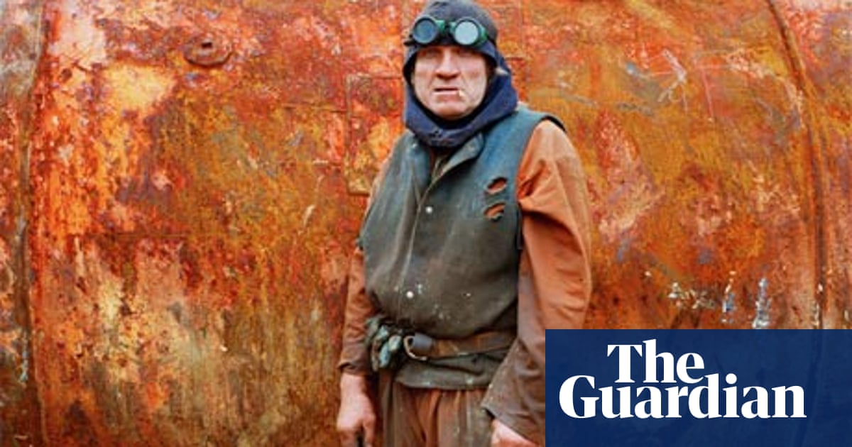 Tom Wood: the people's maverick photographer | Photography | The Guardian